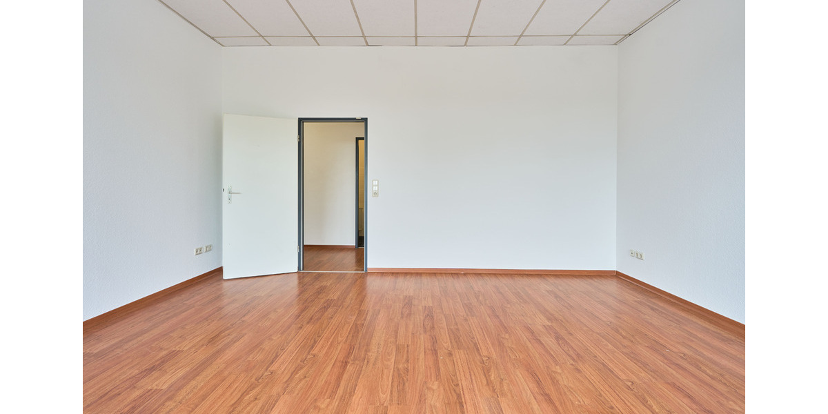 Gewerbeobjekt Friedrichsdorf - 7&euro; | Angebot:23811752