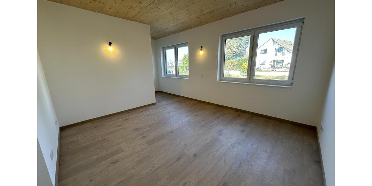 Dachgeschoßwohnung Karben - 3 Zimmer, 158 m&sup2;, 2.060&euro; | Angebot:25384234