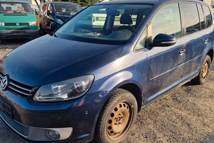 VW Touran 265.000 km 3.300 &euro; Büdingen 63654