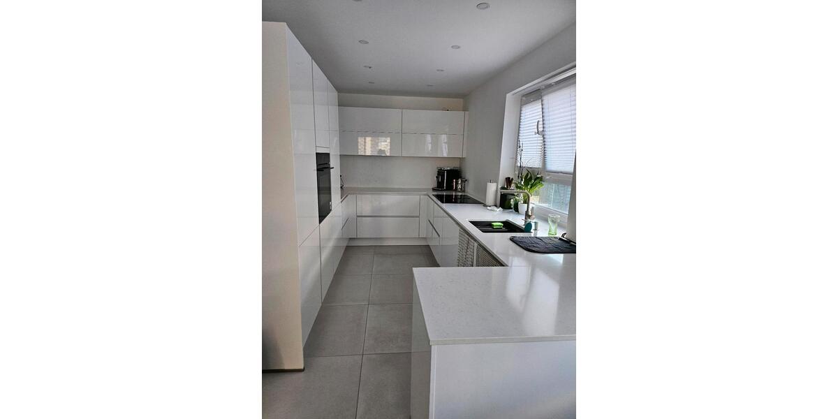 Doppelhaushälfte Rosbach vor der Höhe - 6 Zimmer, 150 m&sup2;, 750.000&euro; | Angebot:24497272