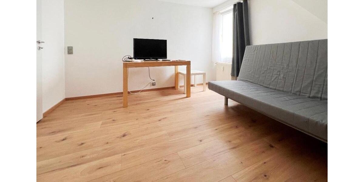Dachgeschoßwohnung Frankfurt am Main Sossenheim - 1 Zimmer, 65 m&sup2;, 1.300&euro; | Angebot:25811025