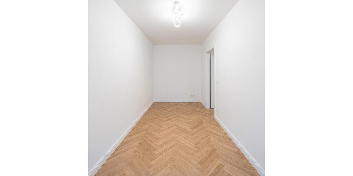 Etagenwohnung Frankfurt am Main Ostend - 5 Zimmer, 95 m&sup2;, 560&euro; | Angebot:26196711