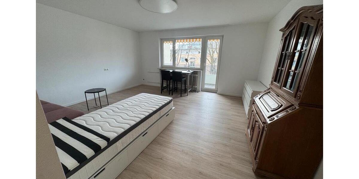 Etagenwohnung Frankfurt am Main Bornheim - 4 Zimmer, 110 m&sup2;, 2.600&euro; | Angebot:24899283