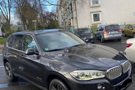 BMW X5 187.000 km 22.900 &euro; Frankfurt am Main 60389