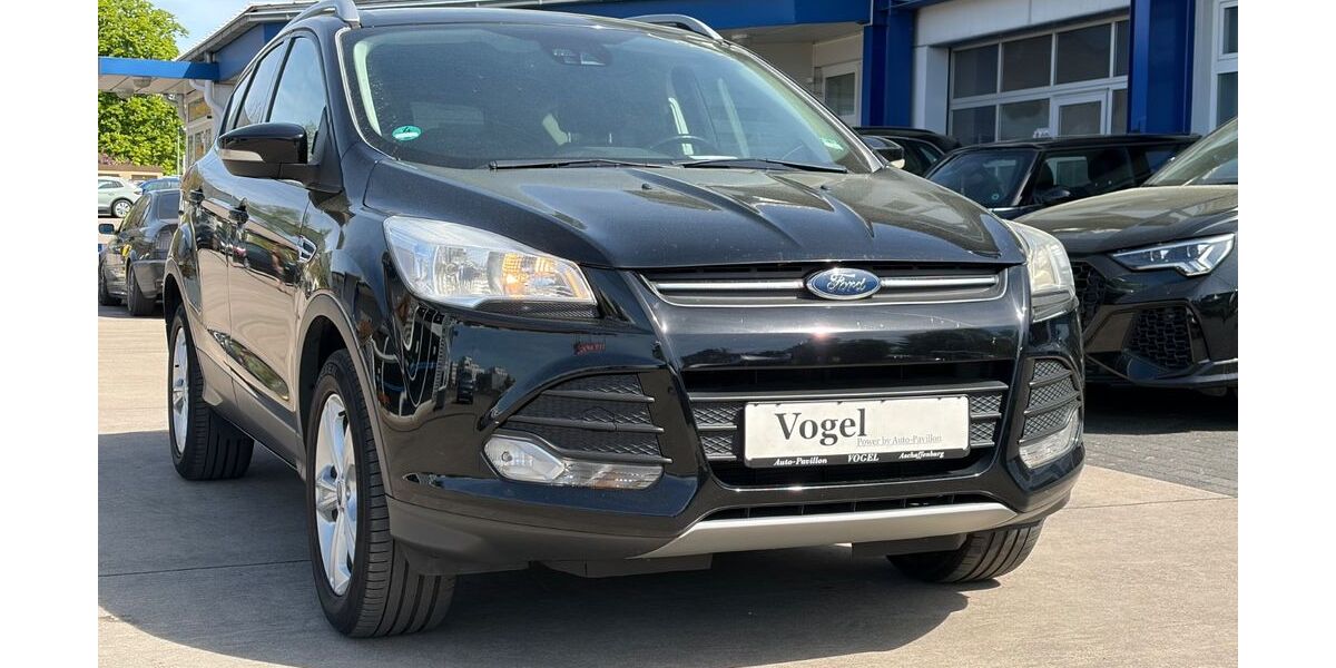 Ford Kuga 146.500 km 8.950 &euro; Aschaffenburg 63743