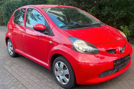 Toyota Aygo (X) 20.000 km 4.500 &euro; Dietzenbach 63128