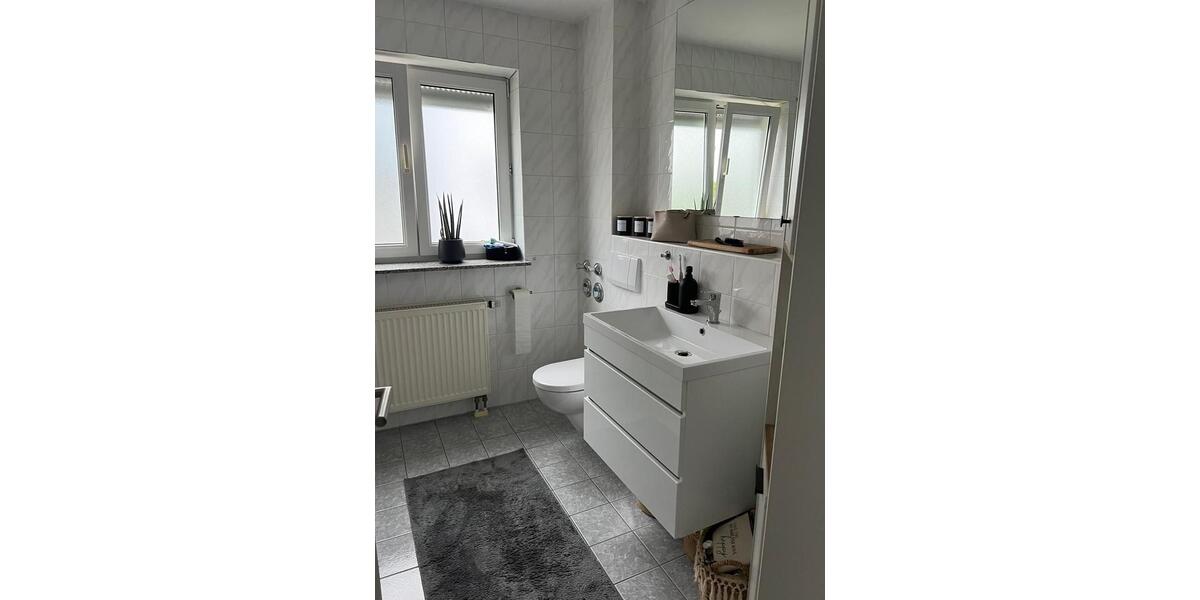 Erdgeschoßwohnung Hainburg - 2 Zimmer, 64 m&sup2;, 900&euro; | Angebot:25979970