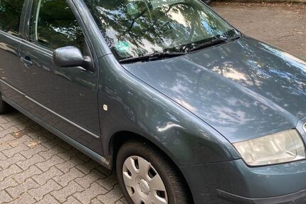 Skoda Fabia 250.900 km 600 &euro; Frankfurt 60529