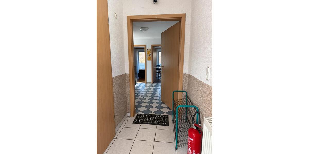 Etagenwohnung Bad Homburg vor der Höhe Gonzenheim - 2 Zimmer, 80 m&sup2;, 1.200&euro; | Angebot:25295602