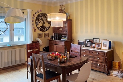 Frankfurt-Dornbusch: Schöne 4,5 Zimmerwohnung mit Balkon in beliebter Wohnlage! - Wohnung Frankfurt am Main Mitte-Nord | Angebot:24257618