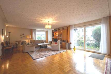 Haus Bad Soden Altenhain - 9 Zimmer, 254 m&sup2;, 1.100.000&euro; | Angebot:26621825