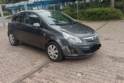 Opel Corsa 115.000 km 2.999 &euro; Büdingen 63654