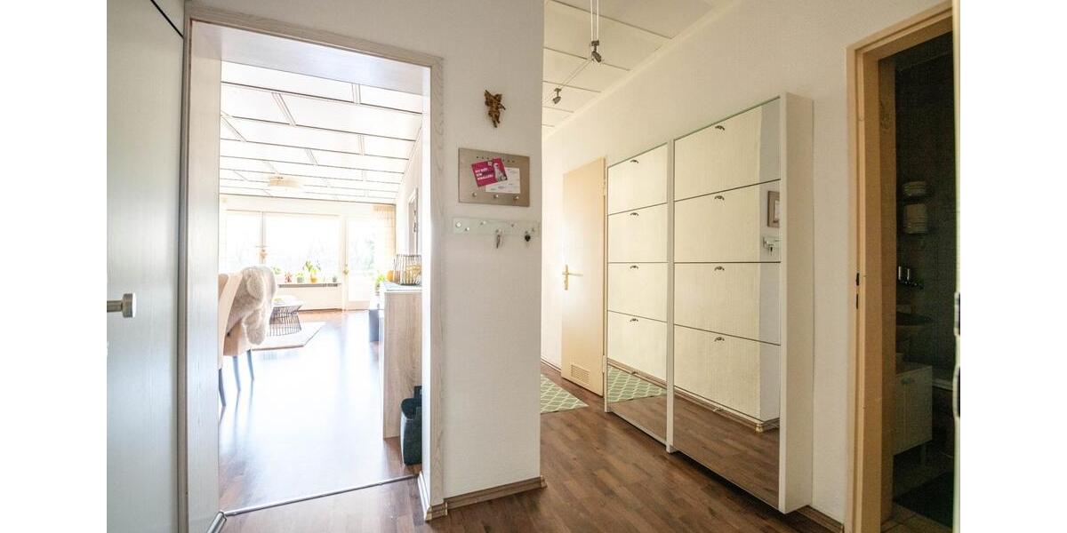 Etagenwohnung Maintal - 2 Zimmer, 70 m&sup2;, 890&euro; | Angebot:25964098