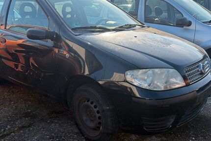 Fiat Punto 90.000 km 890 &euro; Egelsbach 63329