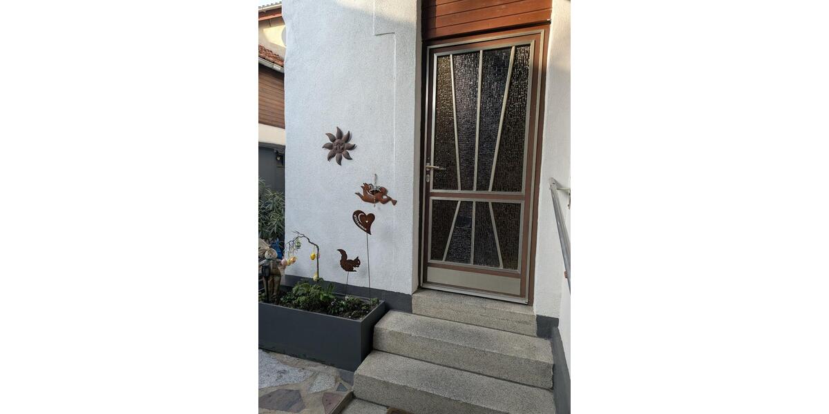 Mehrfamilienhaus, Wohnhaus Freigericht - 13 Zimmer, 229 m&sup2;, 385.000&euro; | Angebot:25612582