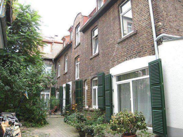 Etagenwohnung Frankfurt am Main Ostend - 2 Zimmer, 42 m&sup2;, 1.590&euro; | Angebot:25661922