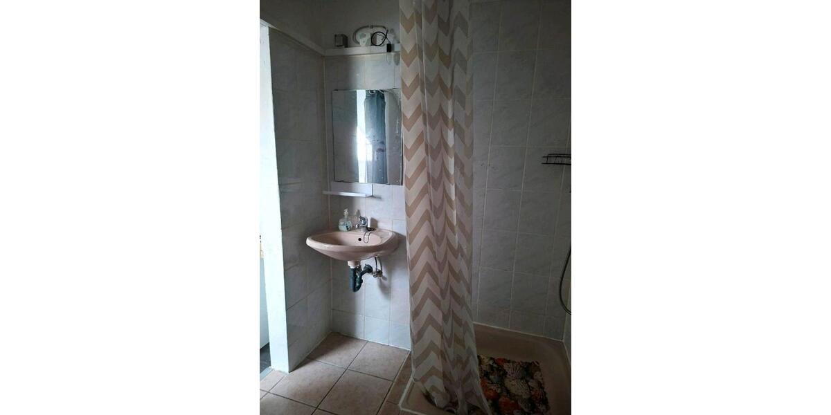 Dachgeschoßwohnung Langenselbold - 1 Zimmer, 20 m&sup2;, 430&euro; | Angebot:25922281