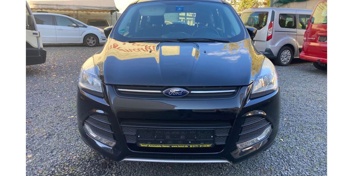 Ford Kuga 158.095 km 9.900 &euro; Hanau 63450
