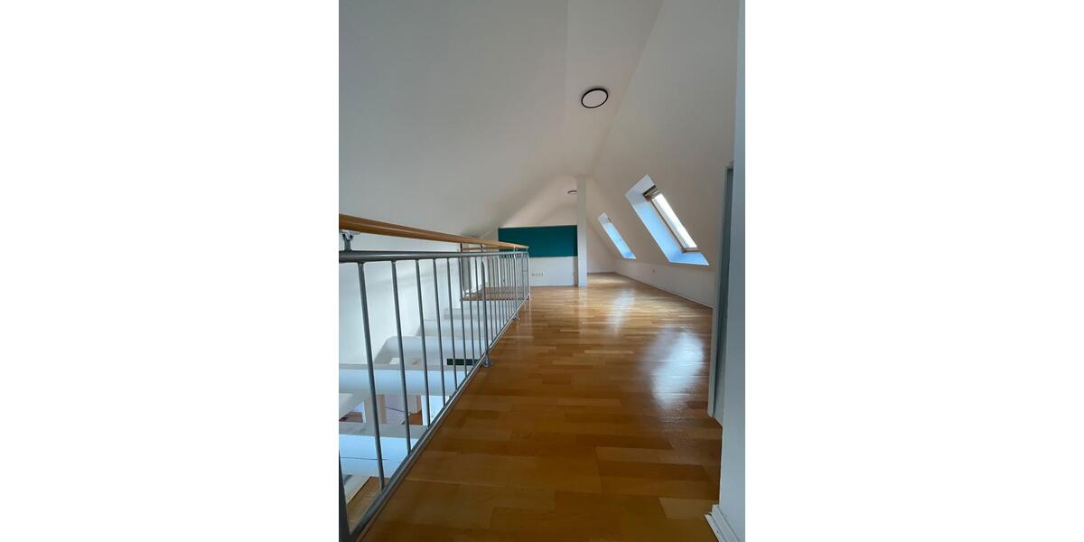 Etagenwohnung Frankfurt am Main Bergen-Enkheim - 2 Zimmer, 87 m&sup2;, 1.525&euro; | Angebot:23435976