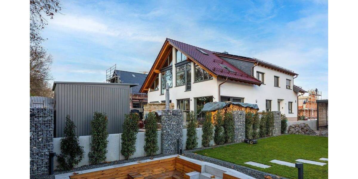 Doppelhaushälfte Neuberg Ravolzhausen - 5 Zimmer, 155 m&sup2;, 2.200&euro; | Angebot:26879405
