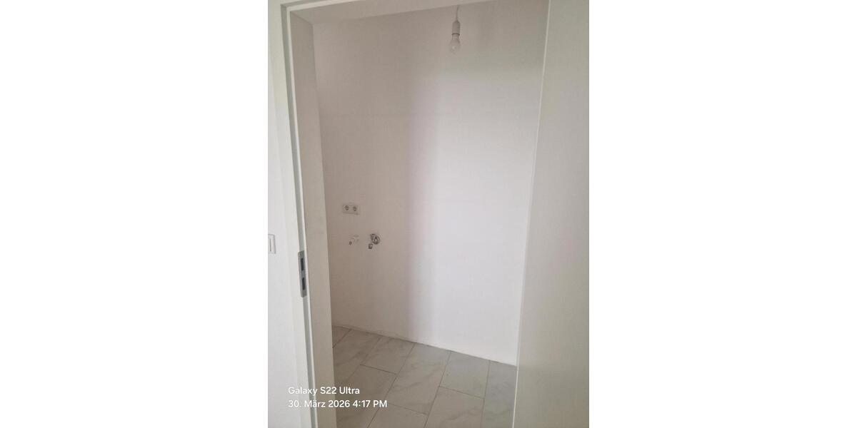 Einfamilienhaus Friedberg (Hessen) - 5 Zimmer, 130 m&sup2;, 1.700&euro; | Angebot:25017056