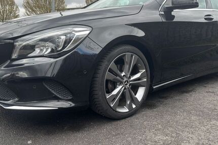 Mercedes-Benz CLA Shooting Brake 122.024 km 13.550 &euro; Bad Nauheim 61231