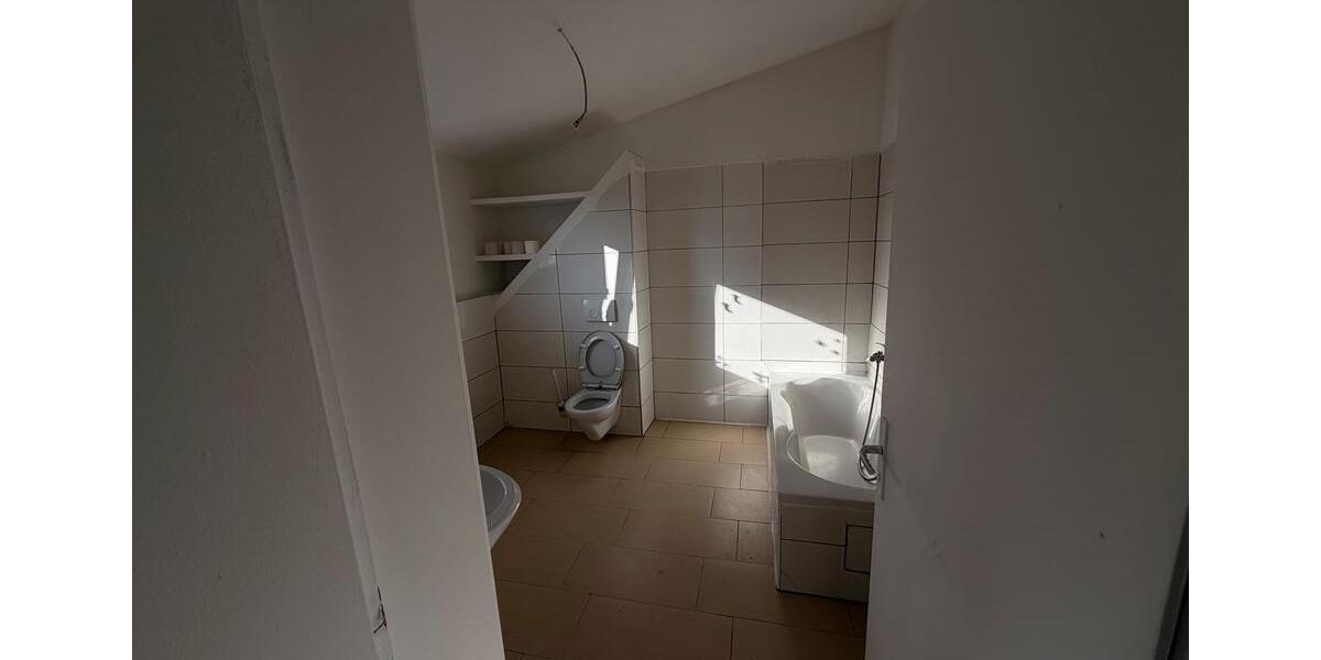 Etagenwohnung Freigericht - 3 Zimmer, 90 m&sup2;, 1.150&euro; | Angebot:26020961