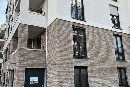 Wohnung Frankfurt Niederrad - 1 Zimmer, 38 m&sup2;, 900&euro; | Angebot:26047920