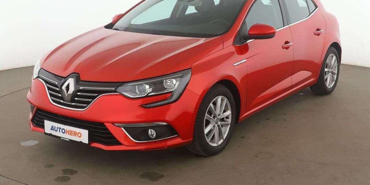 Renault Megane 61.107 km 11.490 &euro; Frankfurt am Main 65936