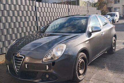 Alfa Romeo Giulietta 165.627 km 2.499 &euro; Langenselbold bei Frankfurt/Main 63505