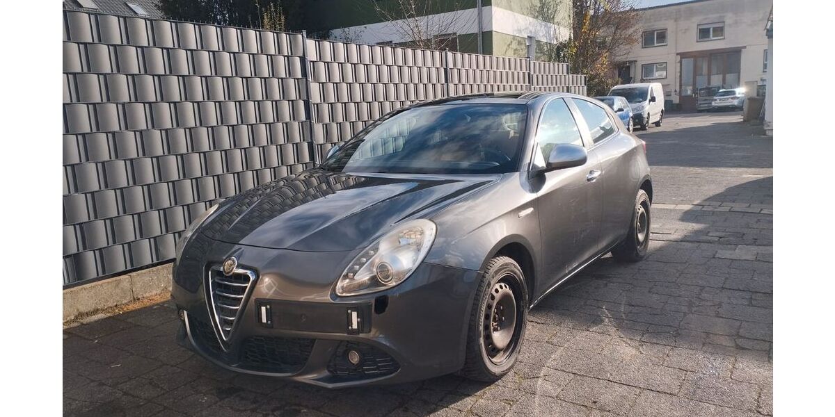 Alfa Romeo Giulietta 165.627 km 2.499 &euro; Langenselbold bei Frankfurt/Main 63505