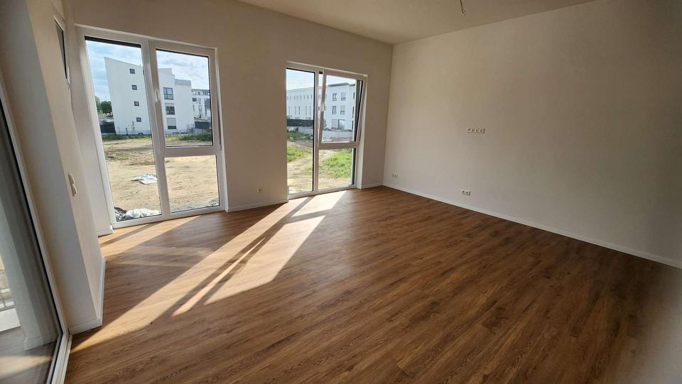 Etagenwohnung Offenbach am Main Bieber - 2 Zimmer, 63 m&sup2;, 975&euro; | Angebot:26443570
