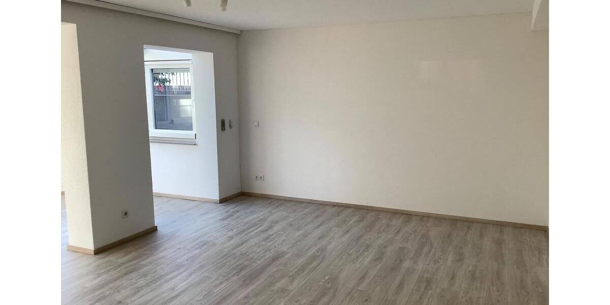 Etagenwohnung Eschborn - 3 Zimmer, 1.300&euro; | Angebot:23059520
