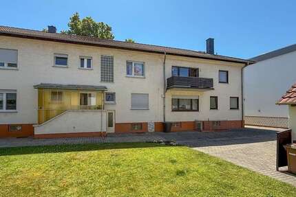 Haus Schwalbach - 10 Zimmer, 297 m&sup2;, 695.000&euro; | Angebot:26986193