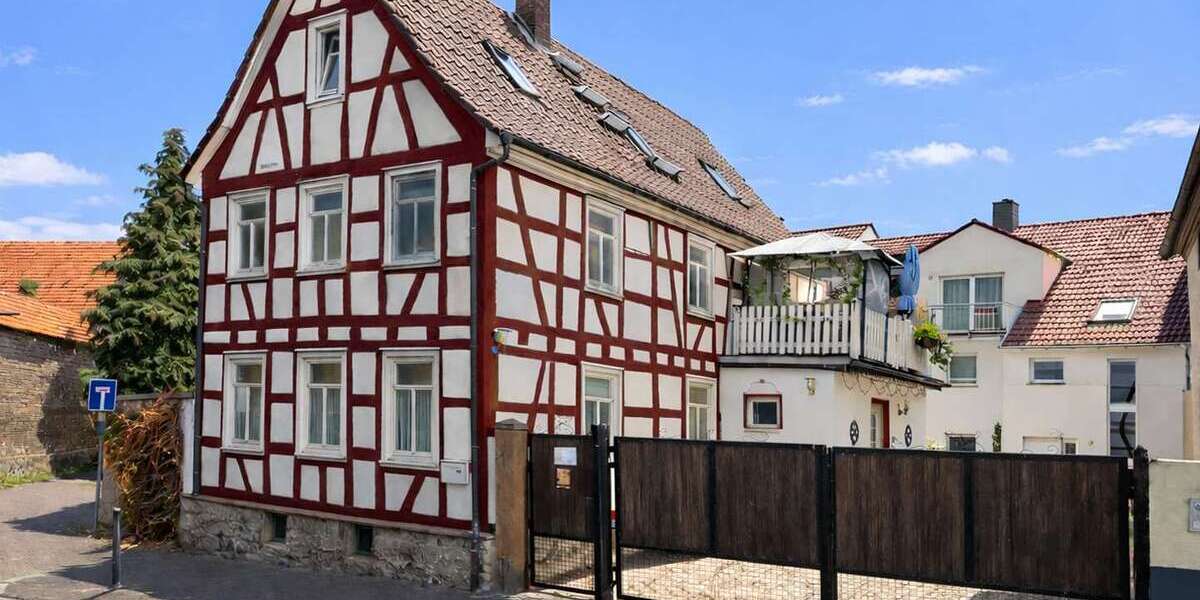 Einfamilienhaus Bad Vilbel - 14 Zimmer, 389 m&sup2;, 1.569.000&euro; | Angebot:25382495