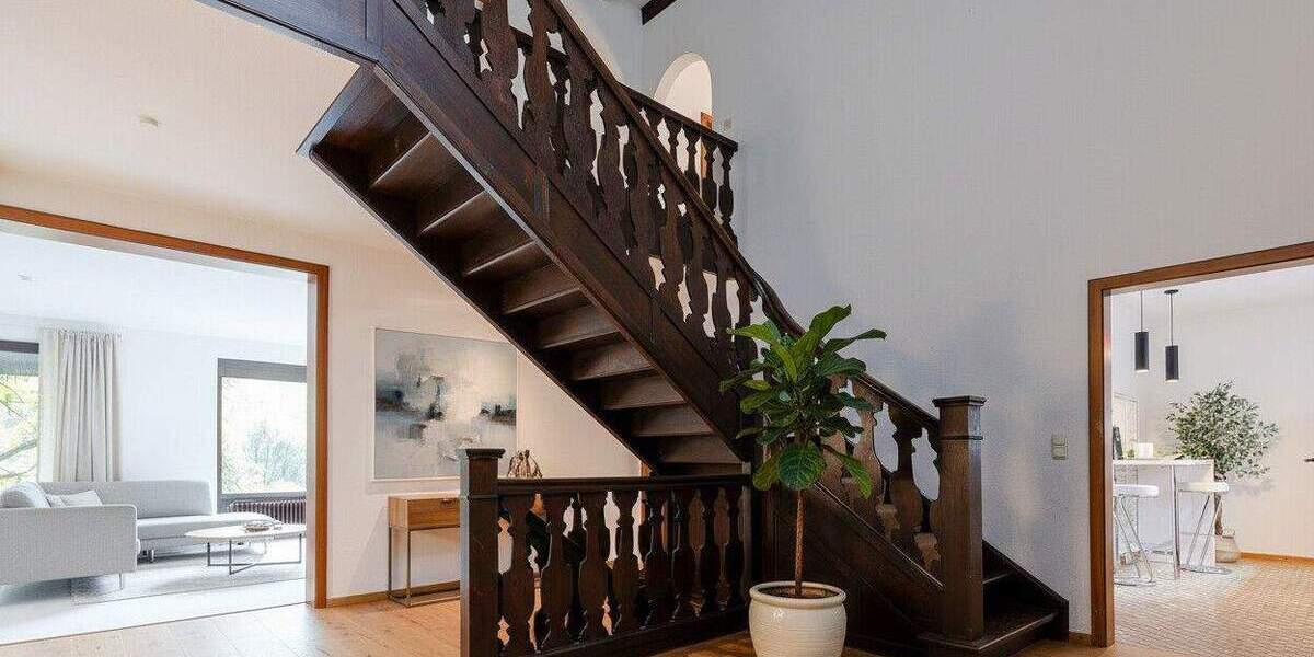 Einfamilienhaus Dreieich Götzenhain - 8 Zimmer, 211 m&sup2;, 1.098.000&euro; | Angebot:25688989