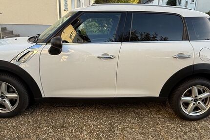 Mini One D Countryman 112.500 km 9.500 &euro; Frankfurt 60599