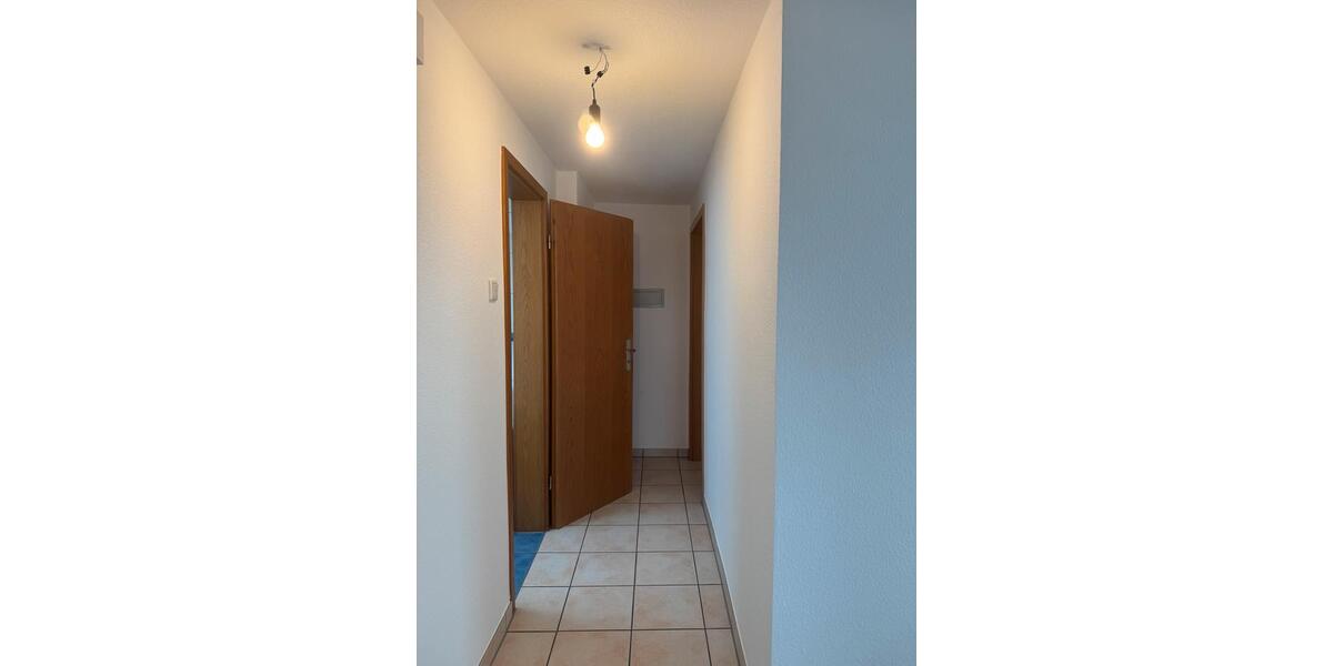 Dachgeschoßwohnung Erzhausen - 2 Zimmer, 40 m&sup2;, 780&euro; | Angebot:25903891