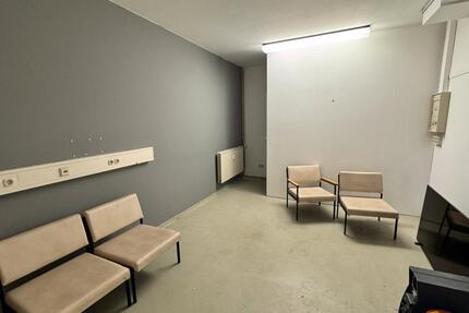 Wohnung Frankfurt am Main Bergen-Enkheim - 3 Zimmer, 139 m&sup2;, 1.056&euro; | Angebot:24848184