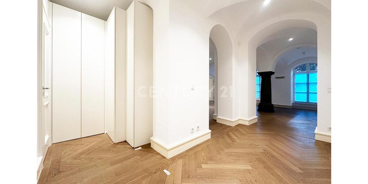 Maisonettenwohnung Frankfurt am Main Westend Süd - 3.5 Zimmer, 138 m&sup2;, 4.000&euro; | Angebot:25886621