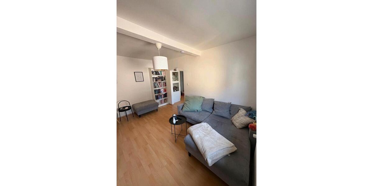 Etagenwohnung Hanau Großauheim - 3 Zimmer, 60 m&sup2;, 700&euro; | Angebot:26325825