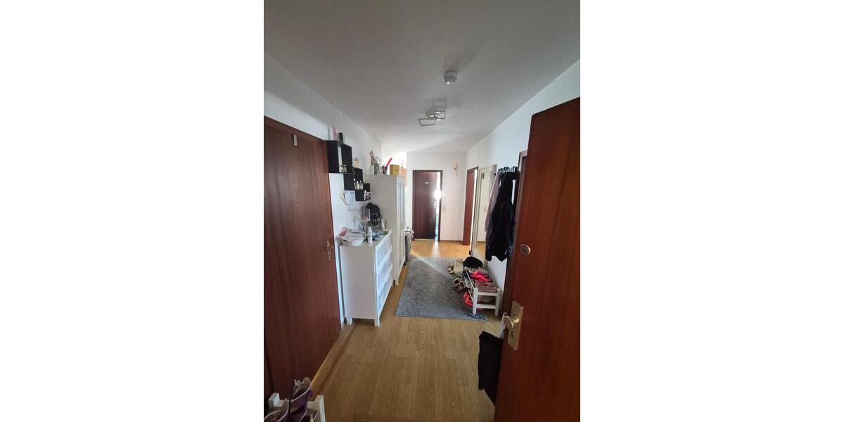 Dachgeschoßwohnung Rodgau - 3 Zimmer, 76 m&sup2;, 760&euro; | Angebot:27628530