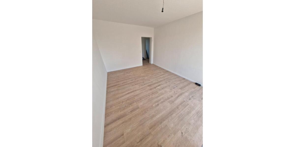 Etagenwohnung Bad Nauheim - 3 Zimmer, 91 m&sup2;, 995&euro; | Angebot:26169163