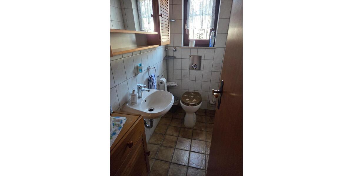 Erdgeschoßwohnung Offenbach am Main Bürgel - 4 Zimmer, 105 m&sup2;, 1.200&euro; | Angebot:25830844