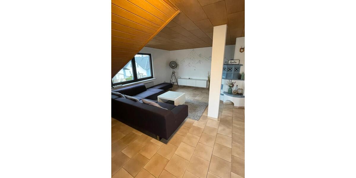 Dachgeschoßwohnung Mainhausen - 3.5 Zimmer, 106 m&sup2;, 1.120&euro; | Angebot:25859870