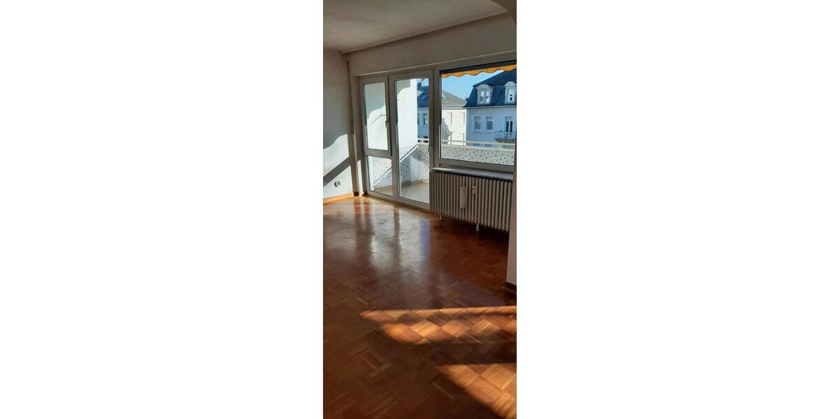 Etagenwohnung Bad Nauheim - 2.5 Zimmer, 70 m&sup2;, 330.000&euro; | Angebot:26986734