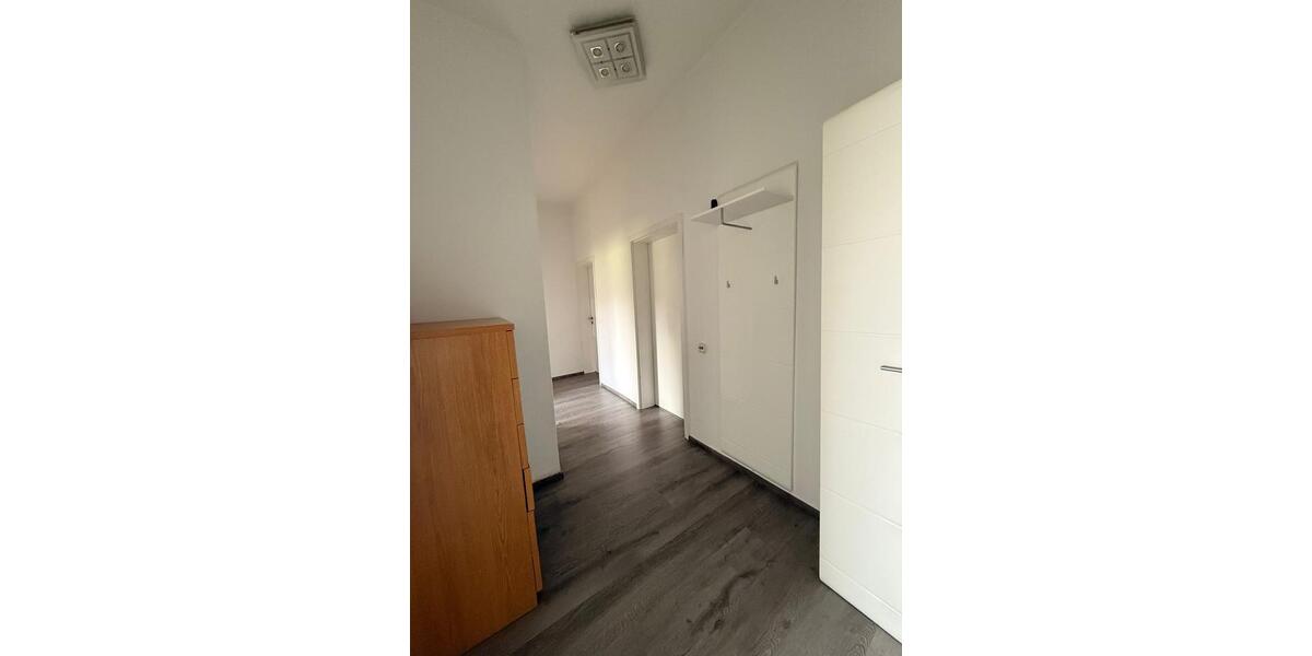 Etagenwohnung Hösbach - 4 Zimmer, 135 m&sup2;, 330.000&euro; | Angebot:25793998