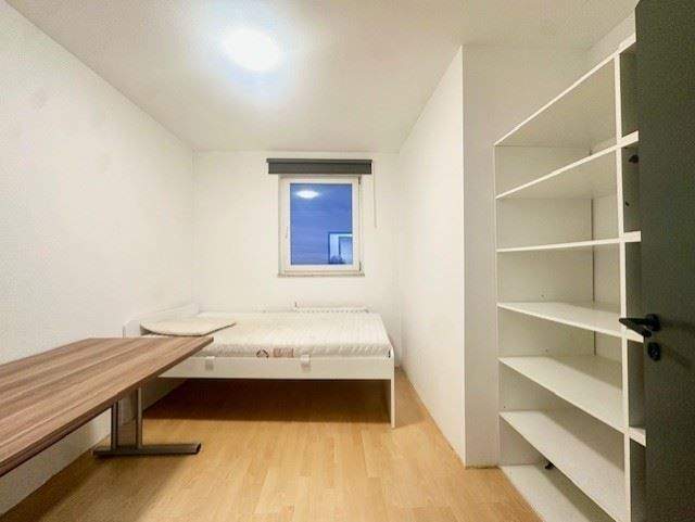 Etagenwohnung Dietzenbach - 4 Zimmer, 90 m&sup2;, 160.000&euro; | Angebot:25737575