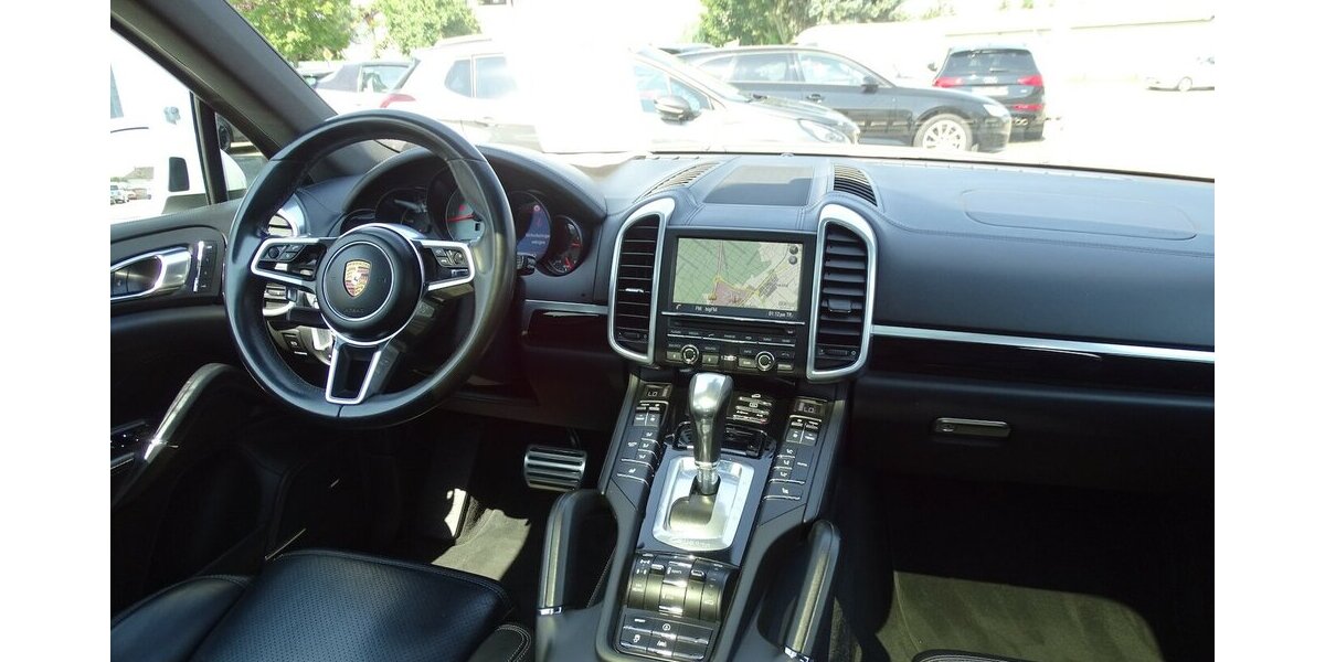 Porsche Cayenne S 4,2l Diesel Pano, Navi, 21 Zoll, Standhe 229.443 km 22.990 &euro; Rodgau 63110
