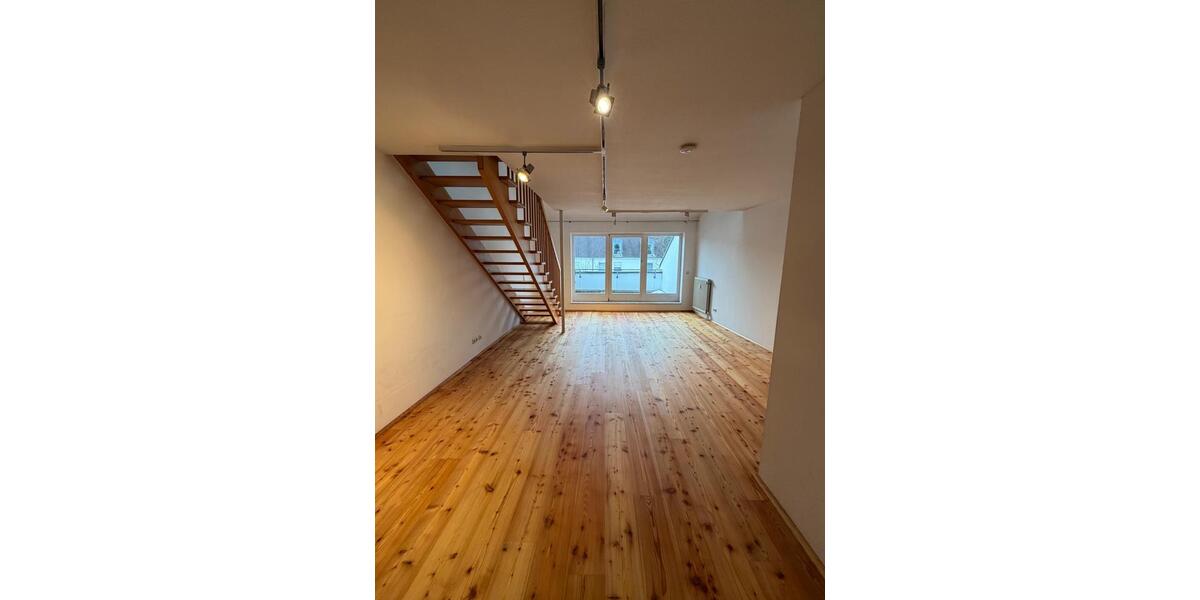 Maisonettenwohnung Aschaffenburg Damm - 3 Zimmer, 86 m&sup2;, 995&euro; | Angebot:27607675